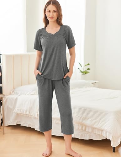 Capri Pajamas Short Sleeve Mumu Pjs Sets 2 Pieces Pleated Top and Capri Pants Sleepwear Loungewear for Women