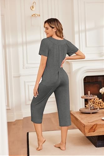 Capri Pajamas Short Sleeve Mumu Pjs Sets 2 Pieces Pleated Top and Capri Pants Sleepwear Loungewear for Women