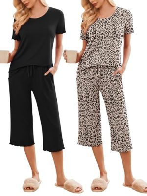 2 Pack: Women's Pajamas Set Short Sleeve Sleepwear Capri Pants Pjs Soft Loungewear with Pockets